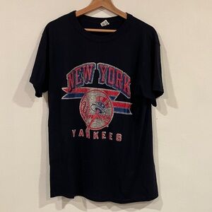 New York Yankees  T-Shirt.  Pre JUDGE